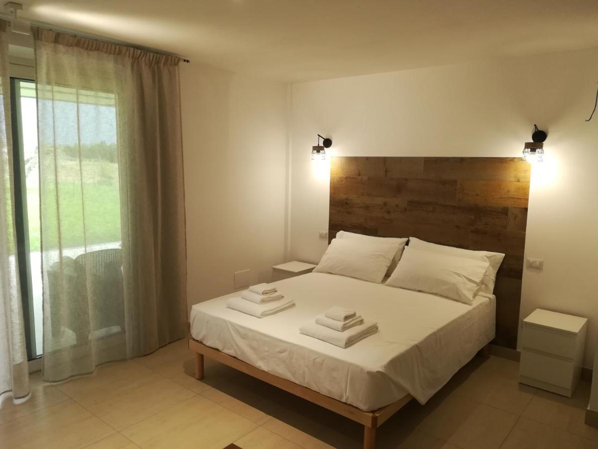 Clori Villa Пеша Романа Екстериор снимка