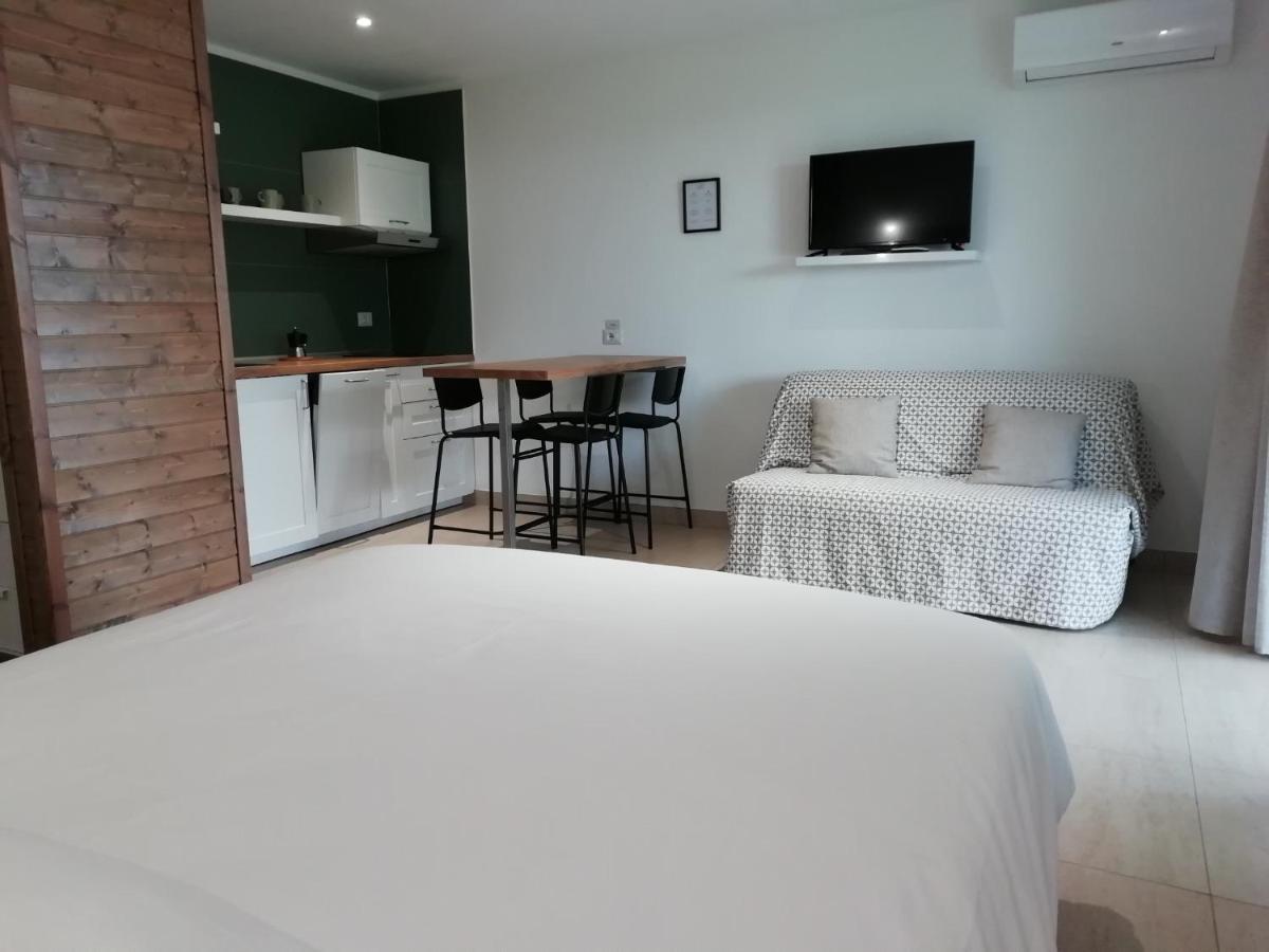 Clori Villa Пеша Романа Екстериор снимка