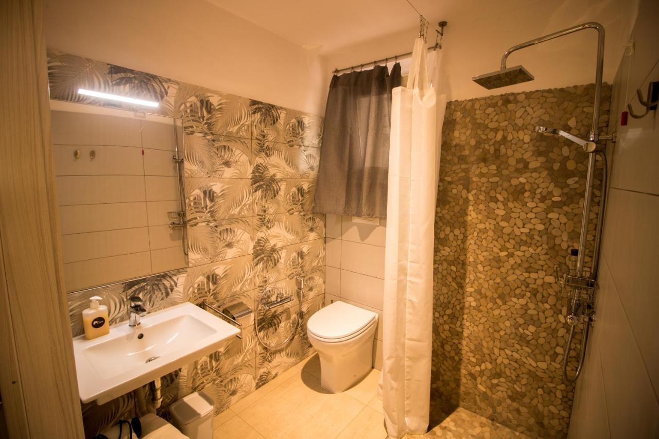 Clori Villa Пеша Романа Екстериор снимка