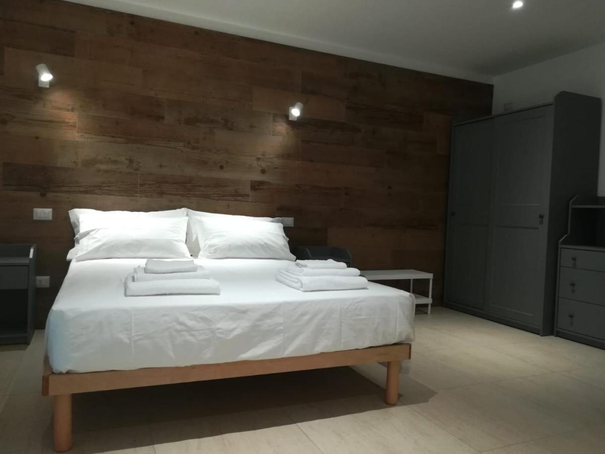Clori Villa Пеша Романа Екстериор снимка